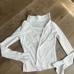 Button up fitted collared shirt